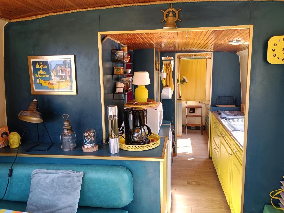 Ille Flottante, Maison Eclusiere Et Hebergements Insolites Sur Le Canal Hédé Dış mekan fotoğraf